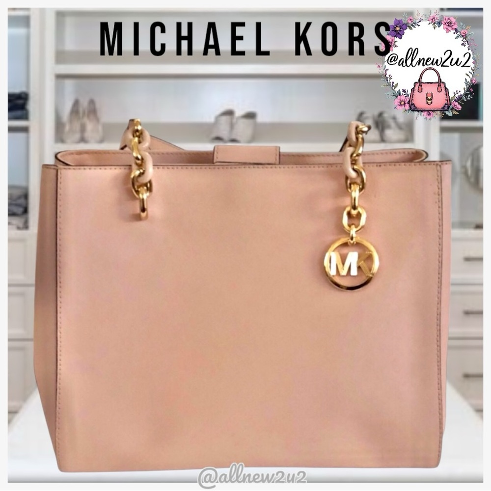 Michael Kors Charlotte Tote in Blush Pink Gold Chain W Pink Chain Links - Picture 2 of 16
